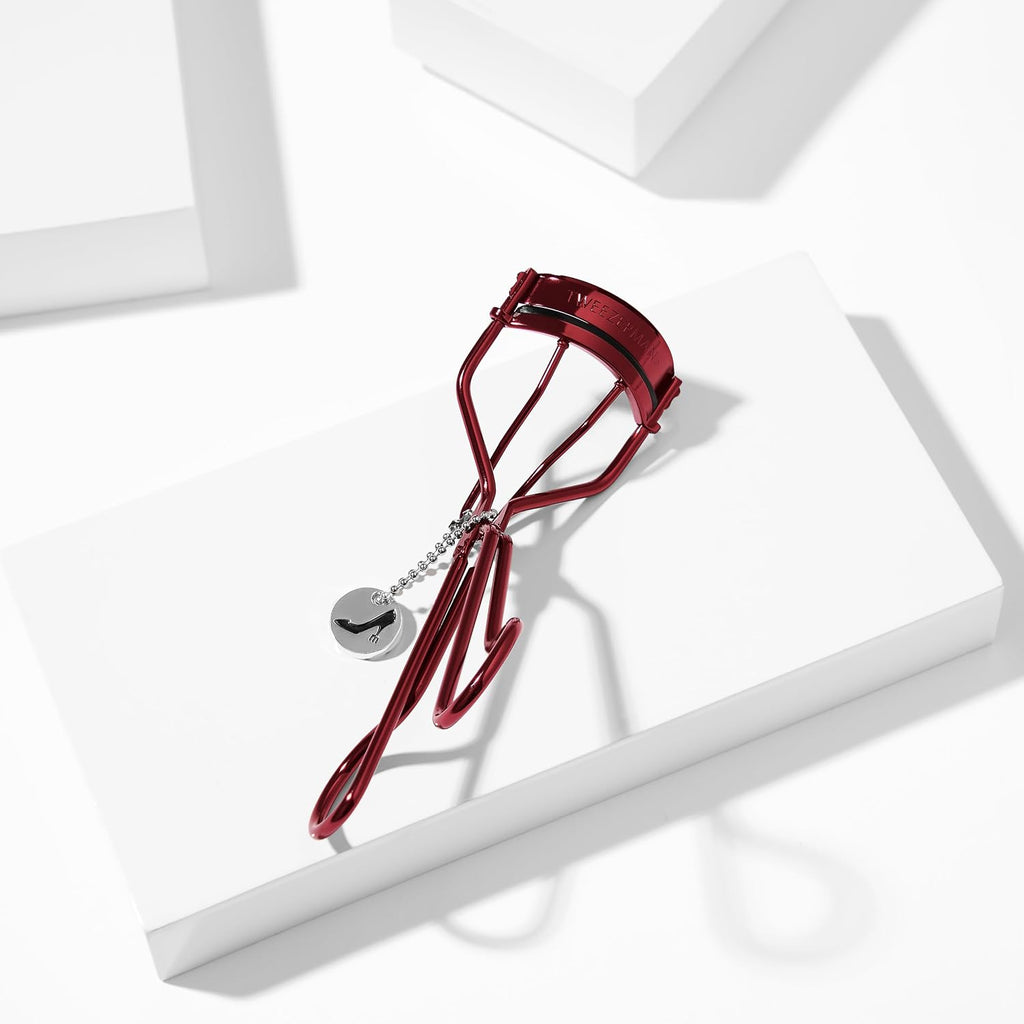 Tweezerman Devil Wears Prada 2 Eyelash Curler with Refill Pads