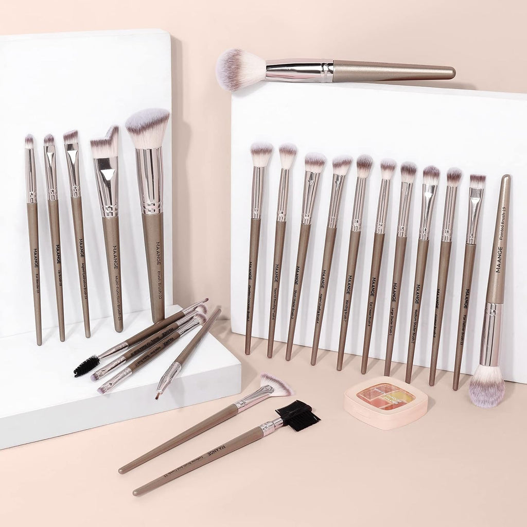 MAANGE Makeup Brush Set 23 Pcs Makeup Brushes Premium Synthetic Make up brushes Professional Face Powder Blush Pointed Eyeshadow Blending Brush Gifts for Women/Girls(Champagne)
