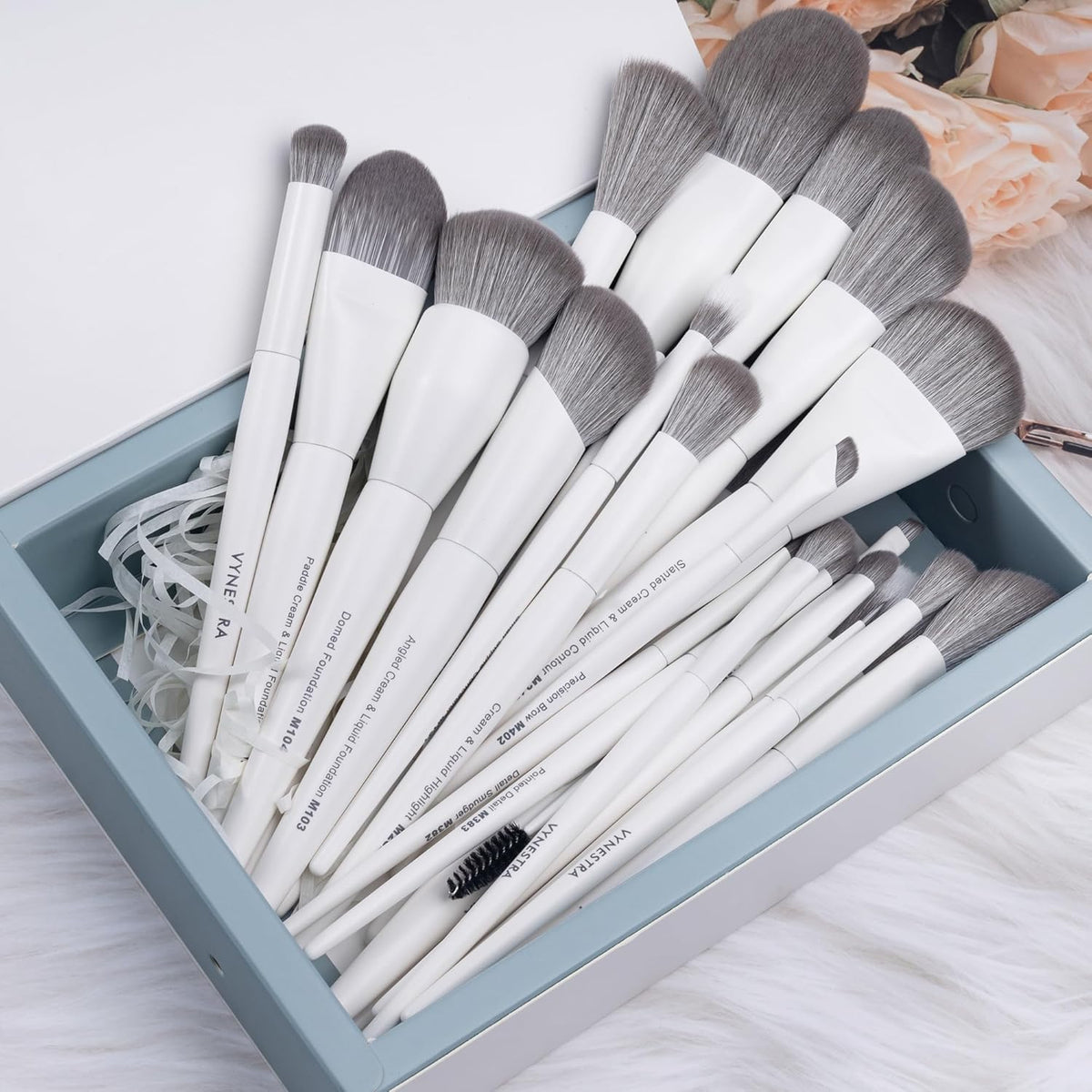 30 Pcs Pro Grade Makeup Brushes Set with Dense Ultra Soft Bristle
