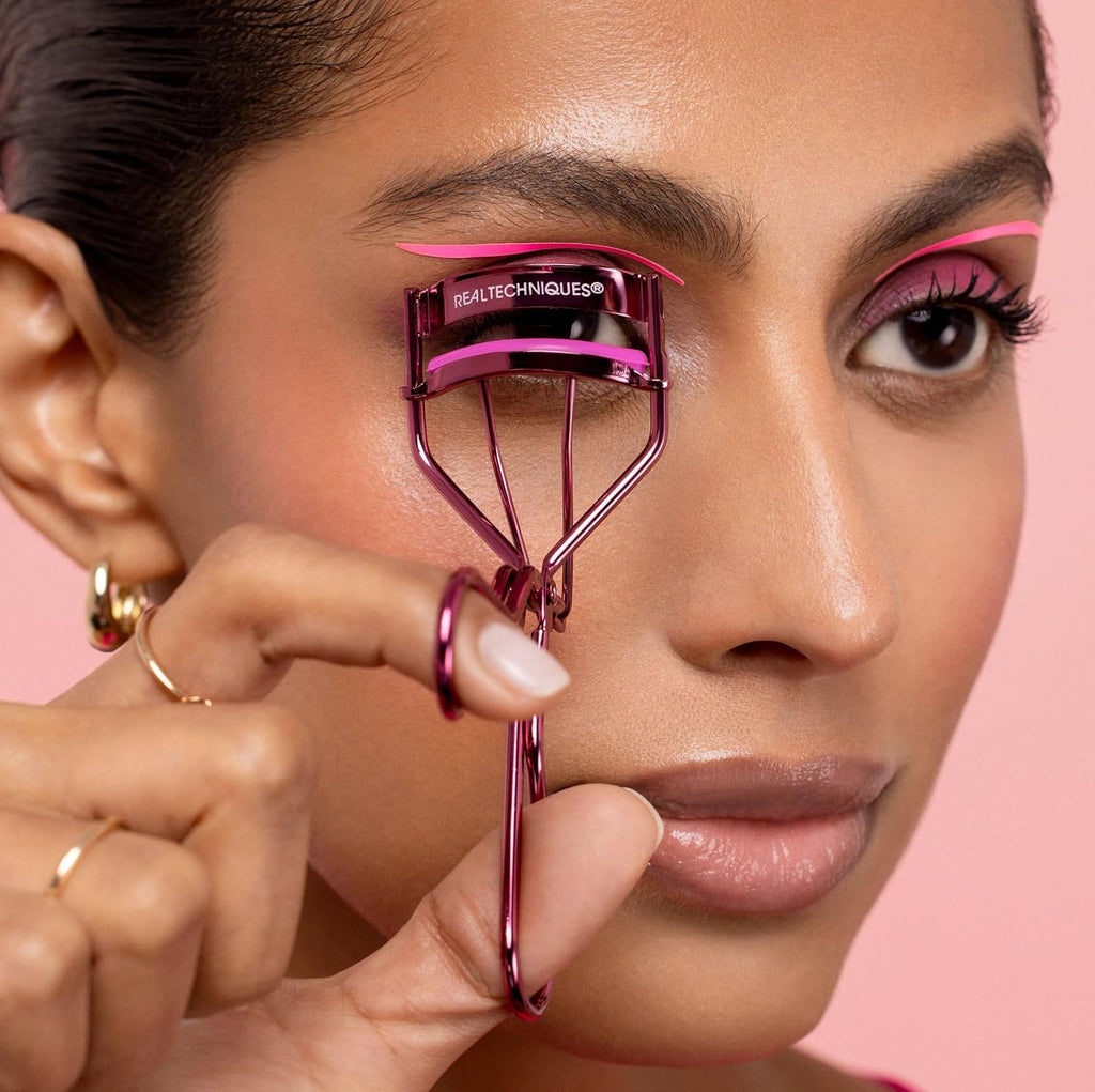 Real Techniques Miracle Eyelash Curler, Lash Tool for Mascara, Pink
