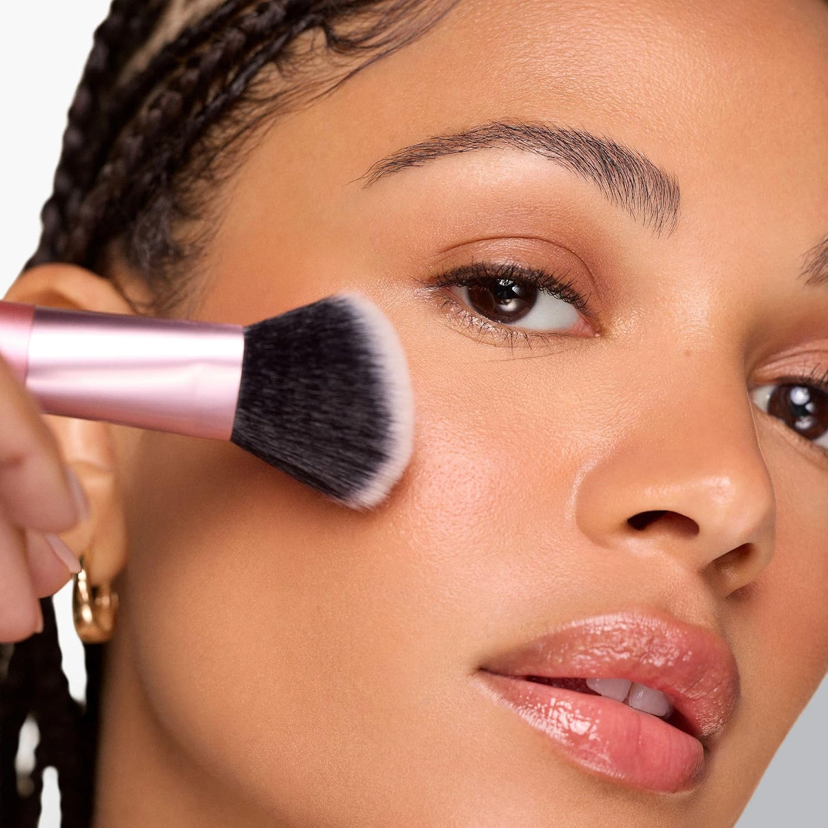 Real Techniques Full Beat Makeup Brush Set, 4-Piece Brush Kit